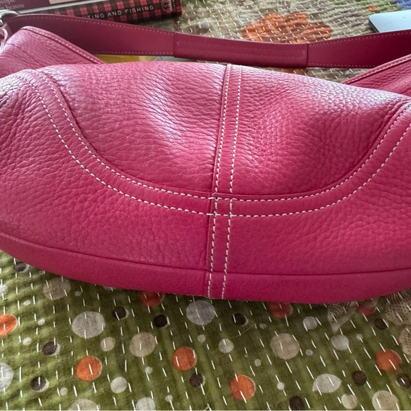 Coach Pebbled Leather K04S-4292 Pink Hobo Shoulder Bag - Picture 4 of 6